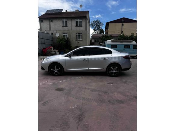 Sahibinden Renault Fluence 1.5 dCi Touch 2014 Model 