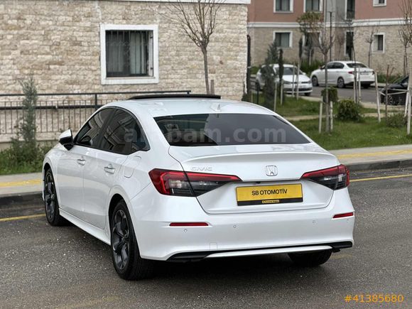 2024 HONDA CİVİC EXECUTİVE PLUS 1.5 VTEC 22 BİN KM