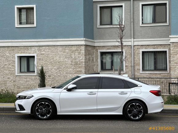 2024 HONDA CİVİC EXECUTİVE PLUS 1.5 VTEC 22 BİN KM