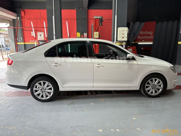 %20 PEŞİN-12 AY SIFIR FAİZ-Seat Toledo 1.4 TDI Style 2017 Model Bolu 180.186 km Beyaz