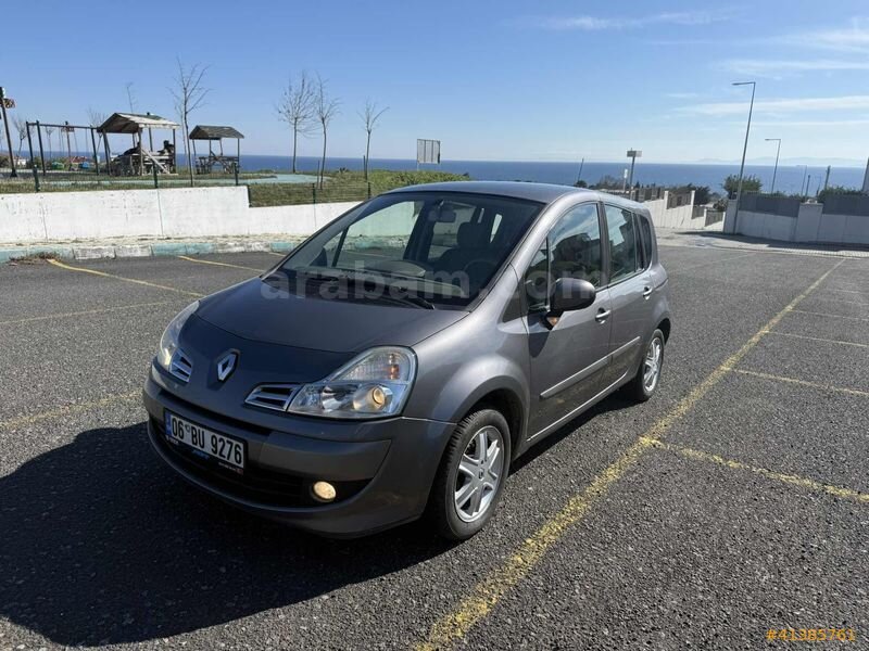 Galeriden Renault Modus 1.5 dCi Dynamique 2009 Model Tekirdağ 167.000 km Füme