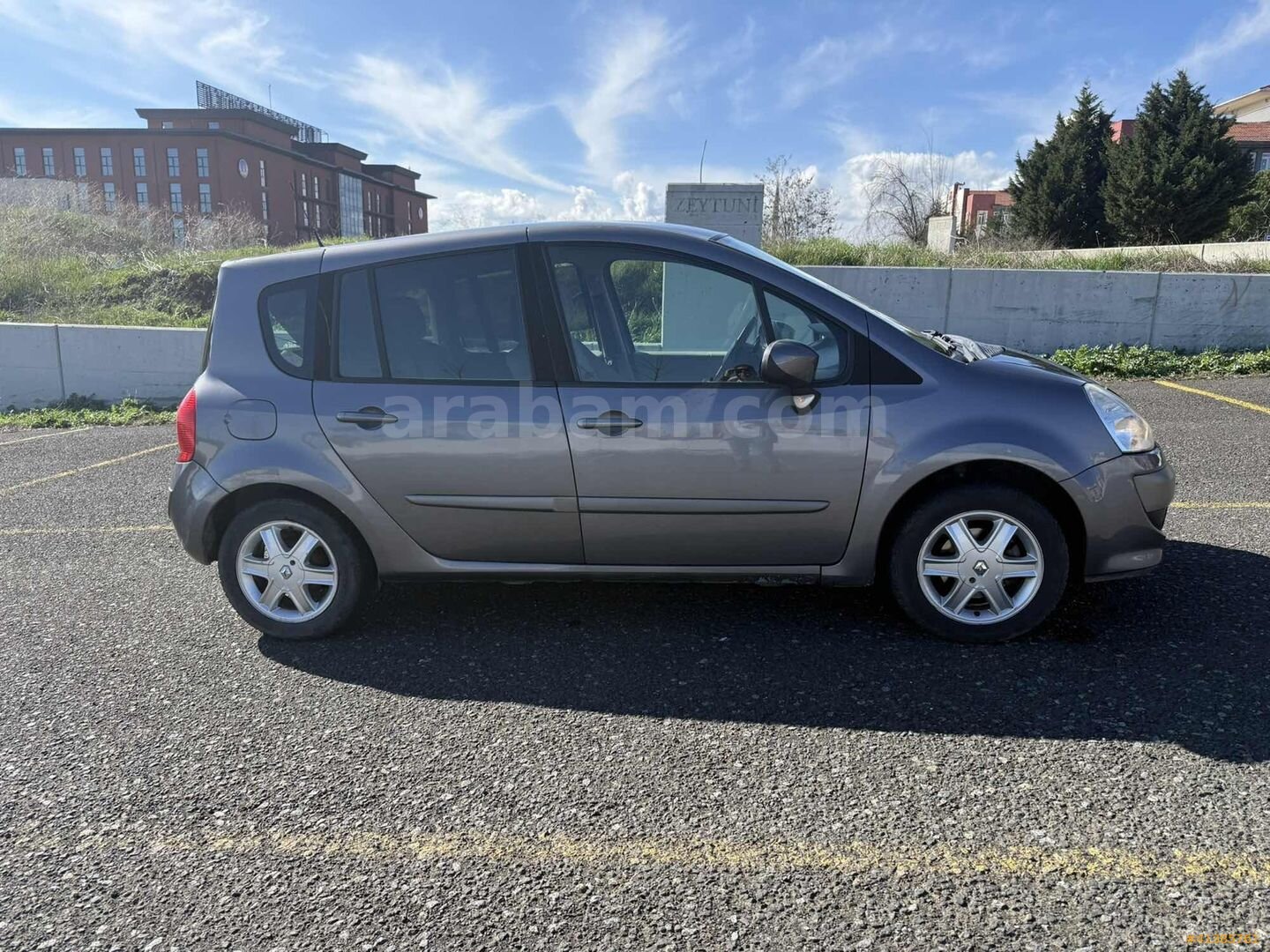 Galeriden Renault Modus 1.5 dCi Dynamique 2009 Model Tekirdağ 167.000 km Füme 7