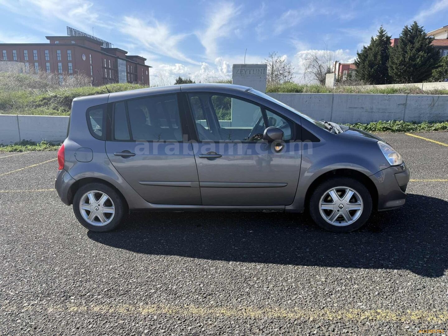 Galeriden Renault Modus 1.5 dCi Dynamique 2009 Model Tekirdağ 167.000 km Füme 6