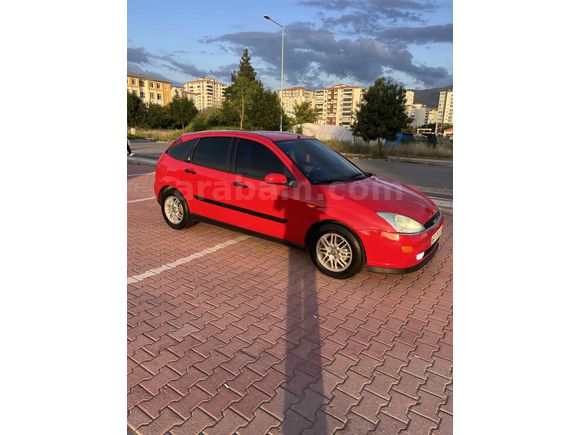 Sahibinden Ford Focus 1.6 Ghia 2001 Model 