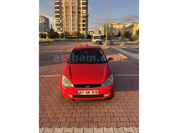 Sahibinden Ford Focus 1.6 Ghia 2001 Model 