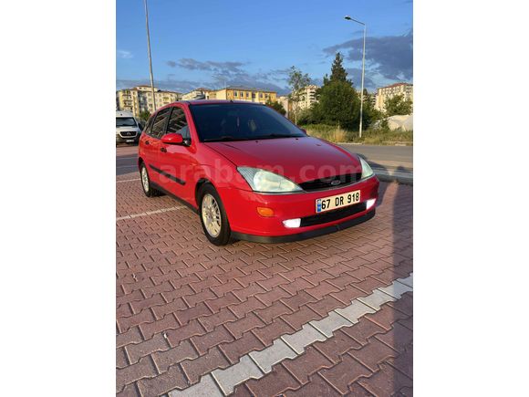 Sahibinden Ford Focus 1.6 Ghia 2001 Model 
