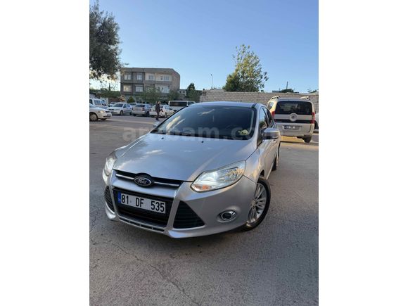 Sahibinden Ford Focus 1.6 Ti-VCT Trend X 2012 Model  154.000 km Gri (Gümüş)