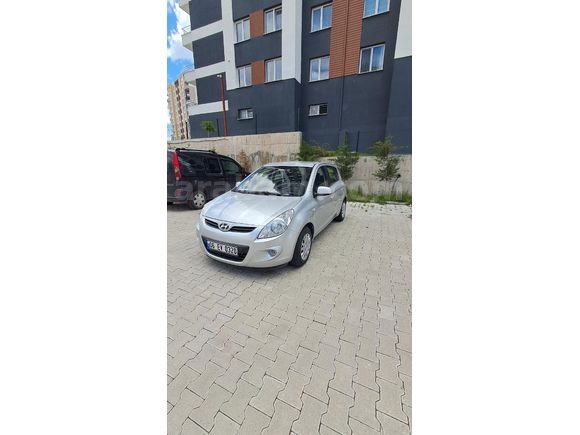 3. Sahibinden 2011 Model  i20 troy