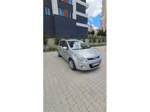 3. Sahibinden 2011 Model  i20 troy