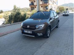 Sahibinden 2020 çıkışlı Sandero 0.9 TCe Stepway   102.000 km Kahverengi