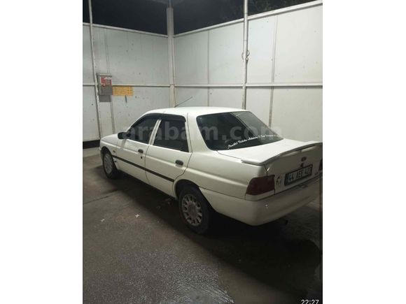 1.6,i,Fort escort degişensiz klimalı iki cam otomatik,temiz araç