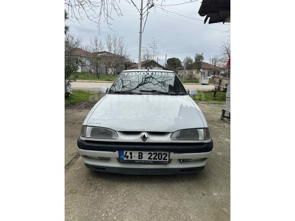 Sahibinden Renault R 19 1.4 Europa RN 1997 Model 