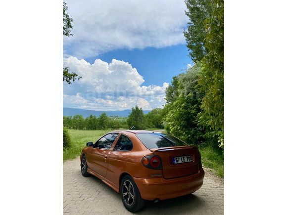 Sahibinden Renault Megane 1.6 Coupe e 1999 Model 