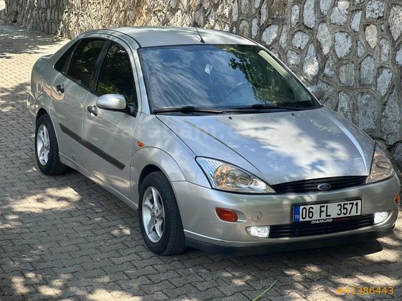 2000 FORD FOCUS 1,6 AMBİANTE LPG 244,000KM DEĞİŞENSİZ