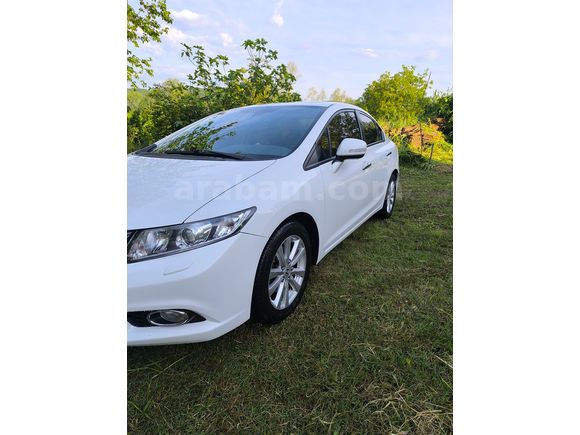 Sahibinden Honda Civic 1.6i VTEC Eco Elegance 2012 Model 