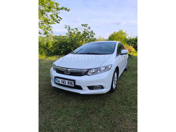 Sahibinden Honda Civic 1.6i VTEC Eco Elegance 2012 Model 