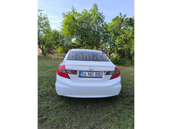 Sahibinden Honda Civic 1.6i VTEC Eco Elegance 2012 Model 