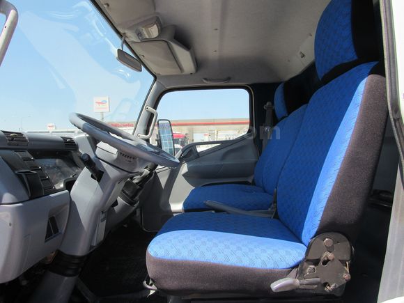 BÜYÜKSOYLU'DAN 2009 MITSUBISHI FE 839 AHSAP KASA KAMYONET