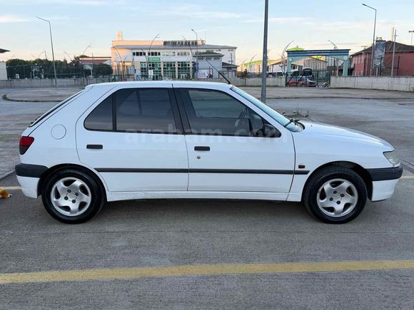 Acill 1999 Peugeot 306 1.6 Griffe 