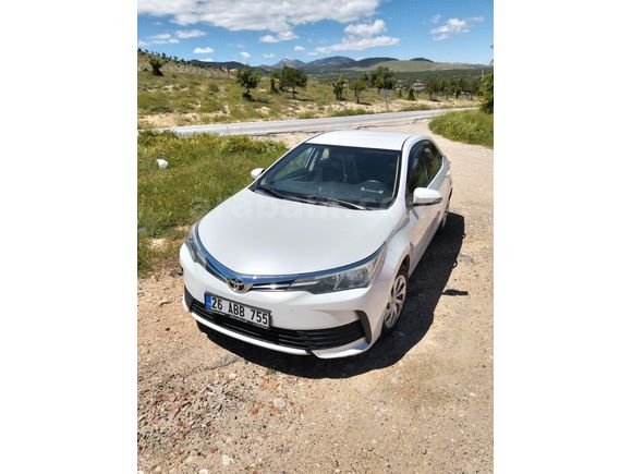Sahibinden Toyota Corolla 1.4 D-4D Life 2018 Model Eskişehir 82.500 km Beyaz