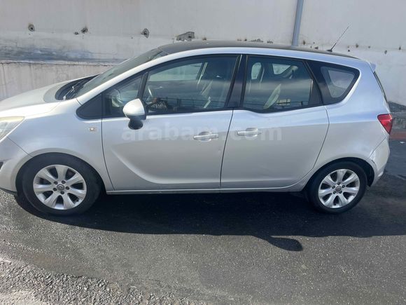 BB AUTO'DAN Opel Meriva 1.3 CDTI EcoFlex Enjoy 2012 Model İstanbul