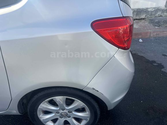BB AUTO'DAN Opel Meriva 1.3 CDTI EcoFlex Enjoy 2012 Model İstanbul