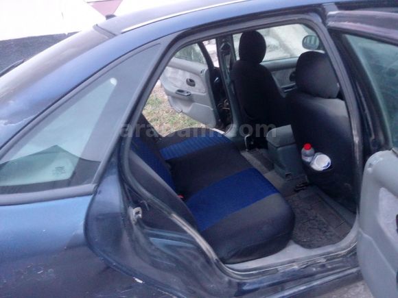 Sahibinden Renault Laguna 1.8 RXE 2000 Model