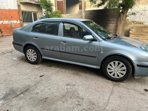 Sahibinden Skoda Octavia 1.6 Ambiente 2003 Model  261.000 km Gri (Gümüş)
