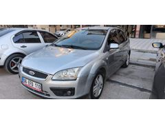 Sahibinden Ford Focus 1.6 Ghia 2005 Model  240.000 km Gri