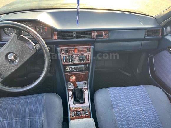 Sahibinden Mercedes - Benz 230 E 1986 Model 