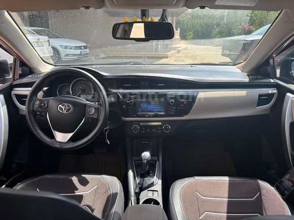 Sahibinden Toyota Corolla 1.4 D-4D Advance 2015 Model