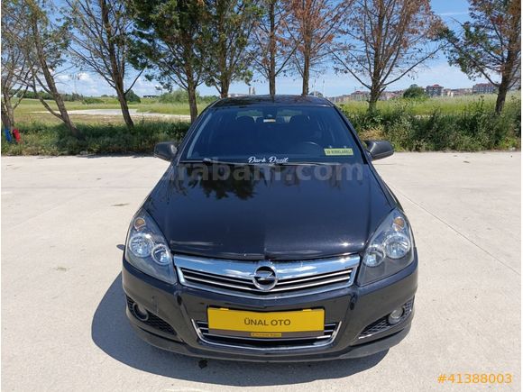 2028 yeni muayeneli 2011 Astra dizel 1.3 CDTI Essentia konfor