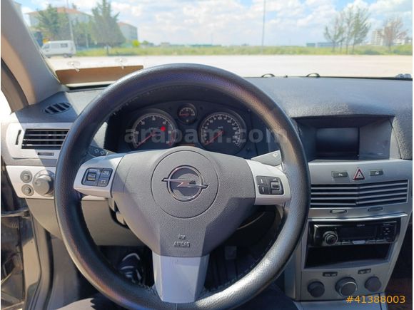 Ünal oto'dan 2011 Astra dizel dolu paket 1.3 CDTI ecoflex cosmo