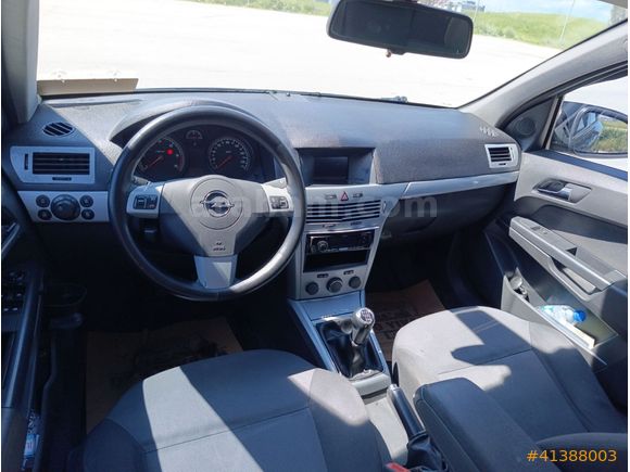 Ünal oto'dan 2011 Astra dizel dolu paket 1.3 CDTI ecoflex cosmo