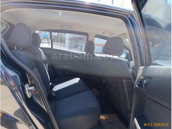 Ünal oto'dan 2011 Astra dizel dolupaket 1.3 CDTI Essentia konfor