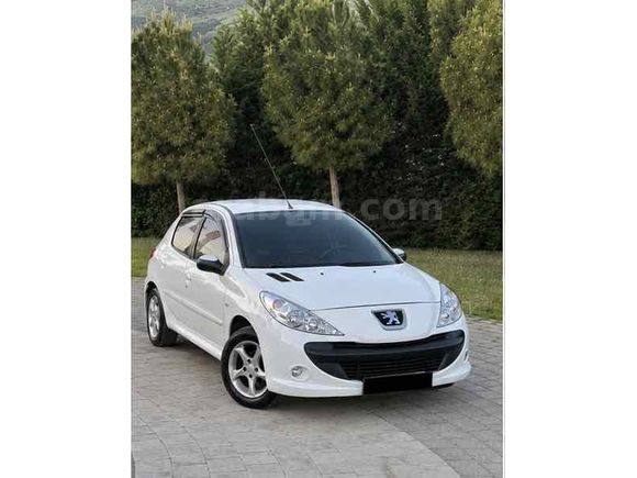Galeriden Peugeot 206+ 1.4 HDi Urban Move 2012 Model Bursa
