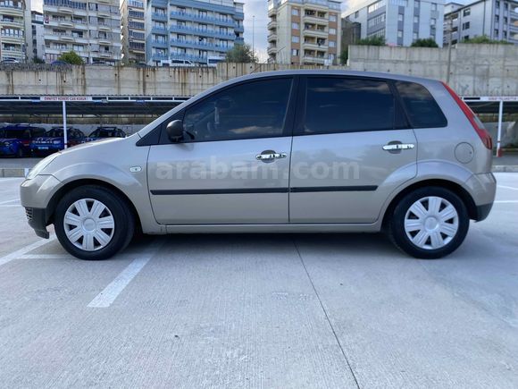 Sahibinden Ford Fiesta 1.4 Comfort 2004 Model 