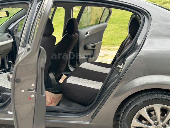 Galeriden Opel Astra 1.6 Enjoy Elegance 2012 Model Kütahya