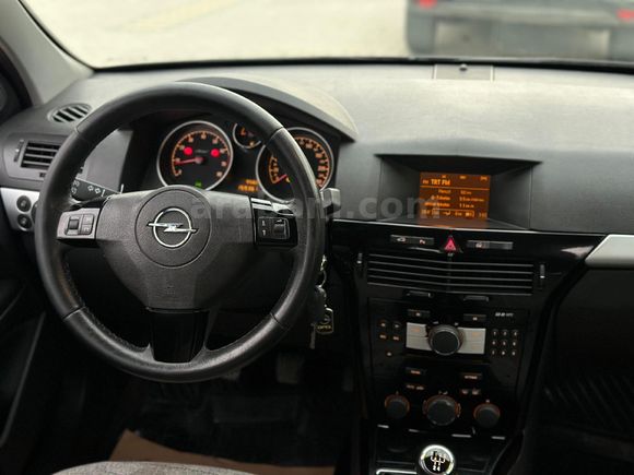 Galeriden Opel Astra 1.6 Enjoy Elegance 2012 Model Kütahya