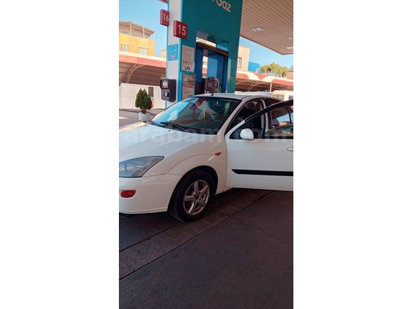 Sahibinden Ford Focus 1.6 Ambiente 2000 Model