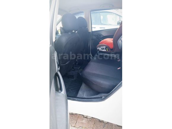 Sahibinden Ford Focus 1.6 Ambiente 2000 Model