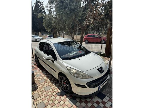 Sahibinden Peugeot 207 1.4 Trendy 2007 Model 