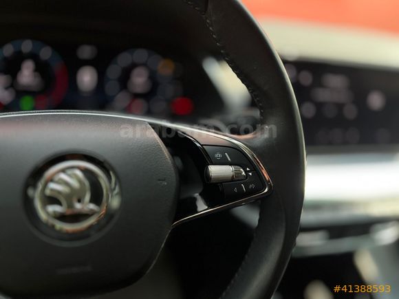 TRUSTY ONATÇA'DAN SKODA OCTAVİA