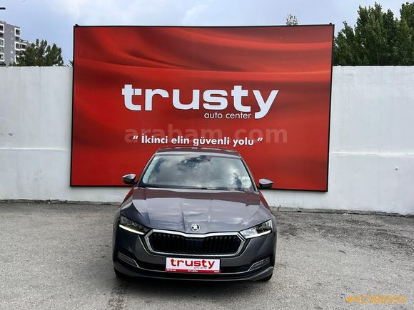 TRUSTY ONATÇA'DAN SKODA OCTAVİA