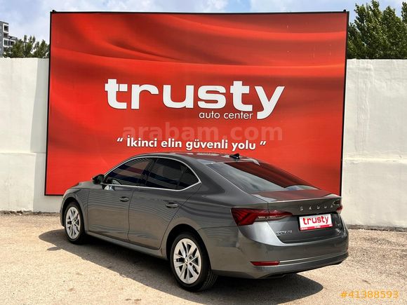 TRUSTY ONATÇA'DAN SKODA OCTAVİA