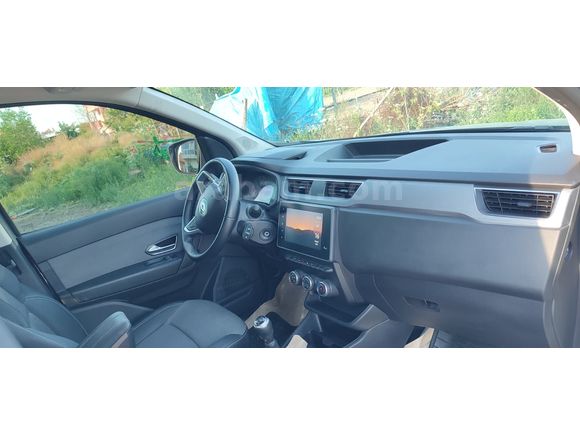 Sahibinden ACİLLLL SATILIK!!! Renault Express Combi 1.5 BlueDCI Touch 2023 Model