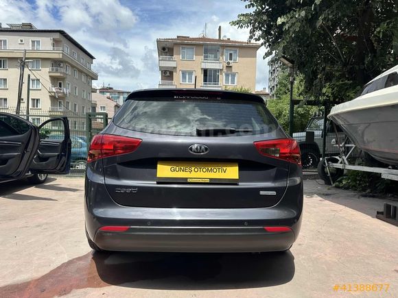 GÜNEŞ OTOMOTİV"DEN KİA Ceed Hatasız Boyasız