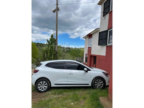 Sahibinden Renault Clio 1.0 TCe Joy 2022 Model 