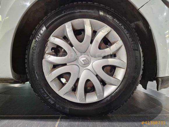 Mais İzmir Şube Renault Clio 1.5DCI Joy 75 BG