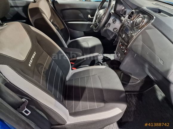 Mais İzmir 2017 Sandero 1.5 DCI Stepway Easy-R